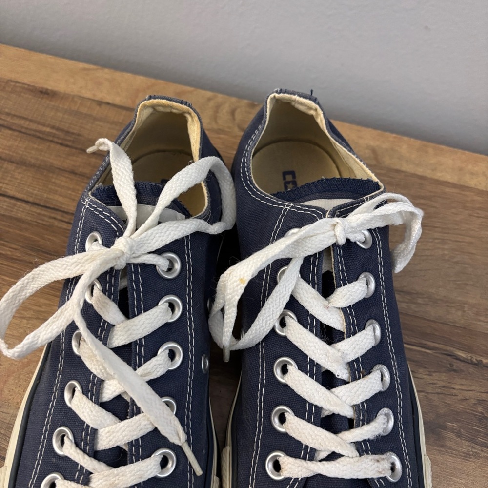 Converse Chuck Taylor All Star Low Canvas Sneakers Shoes Dark Blue Women’s - Picture 5 of 9